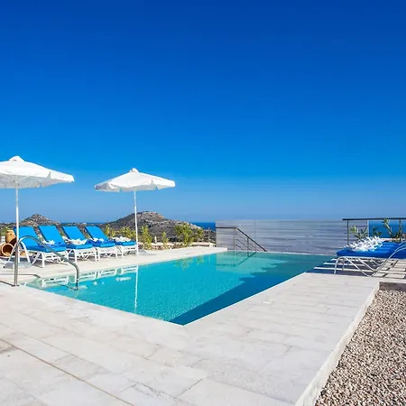 In Rhodes With Infinity Pool & Bbq