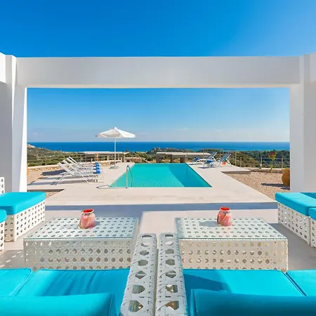 In Rhodes With Infinity Pool & Bbq ヴィラ