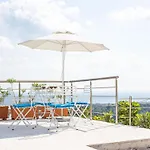 In Rhodes With Infinity Pool & Bbq Βίλα *