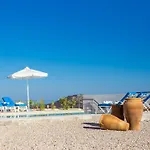 In Rhodes With Infinity Pool & Bbq Βίλα