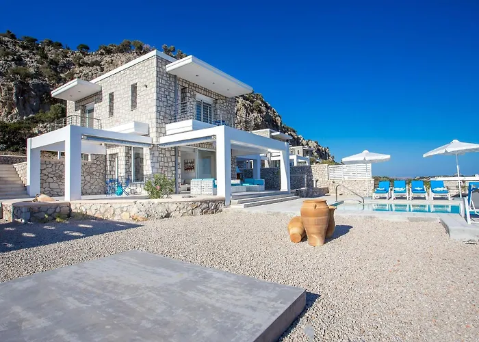 In Rhodes With Infinity Pool & Bbq Вилла Калитиес