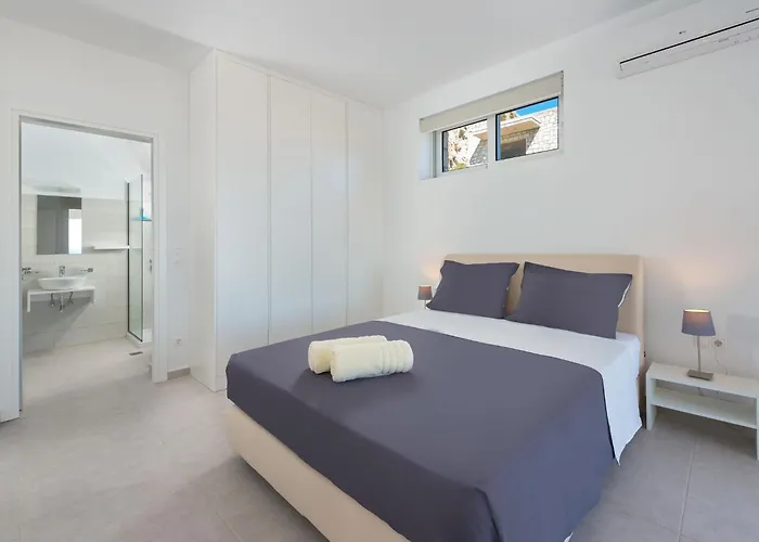 In Rhodes With Infinity Pool & Bbq 빌라 Kalithies