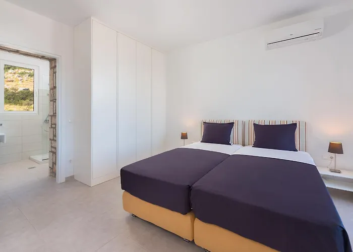 Вилла In Rhodes With Infinity Pool & Bbq *