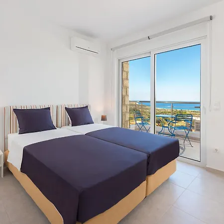 In Rhodes With Infinity Pool & Bbq