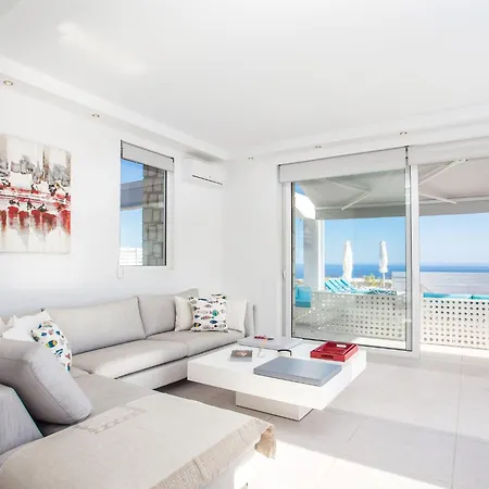 Villa In Rhodes With Infinity Pool & Bbq Kalithies