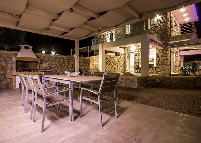 빌라 In Rhodes With Infinity Pool & Bbq